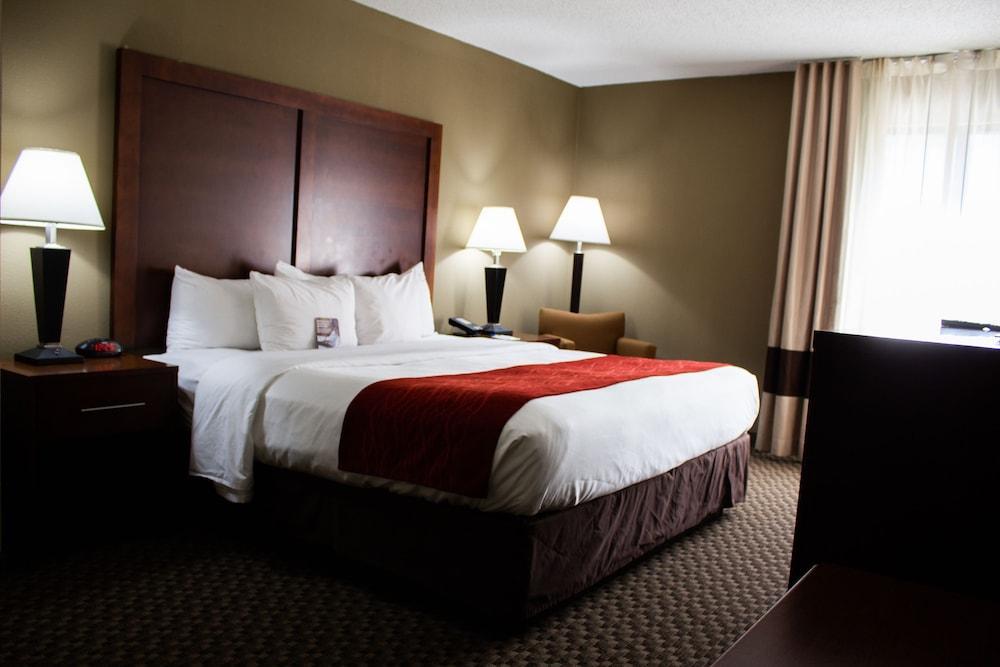 Clarion Pointe Research Triangle Park Durham Hotel Buitenkant foto