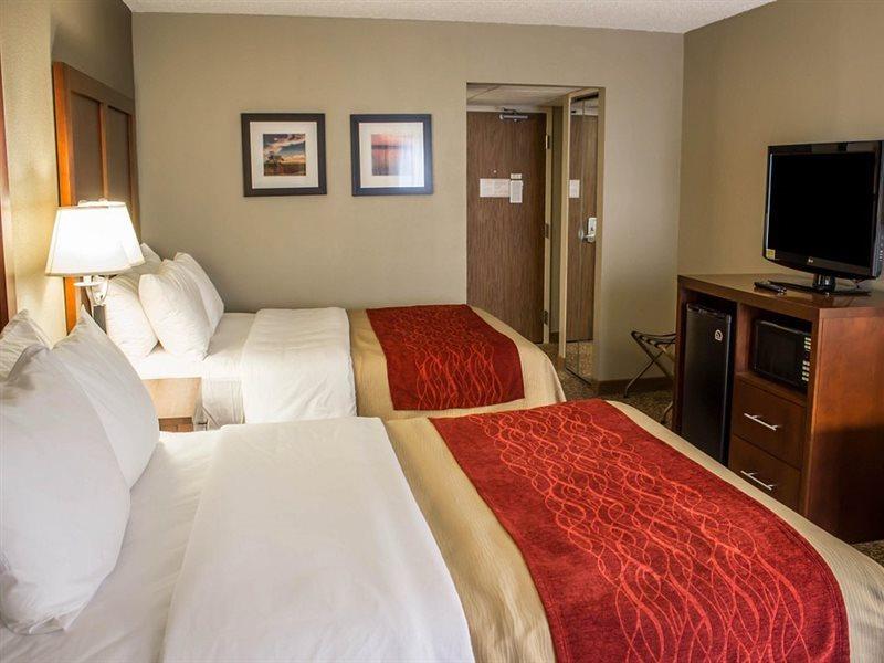 Clarion Pointe Research Triangle Park Durham Hotel Buitenkant foto