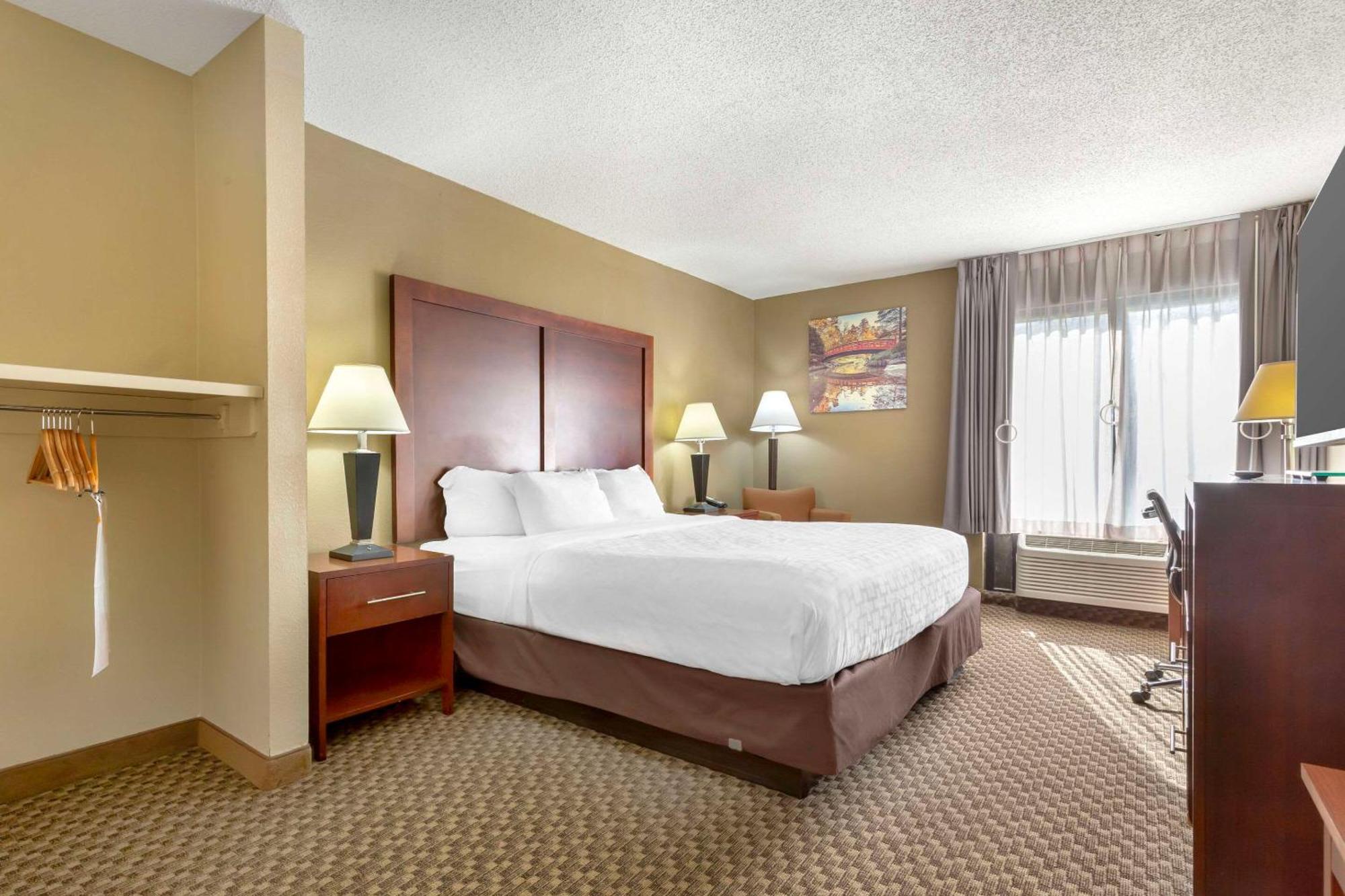 Clarion Pointe Research Triangle Park Durham Hotel Buitenkant foto